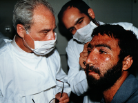 بازدید نماینده سازمان ملل از مجروحان شیمیایی